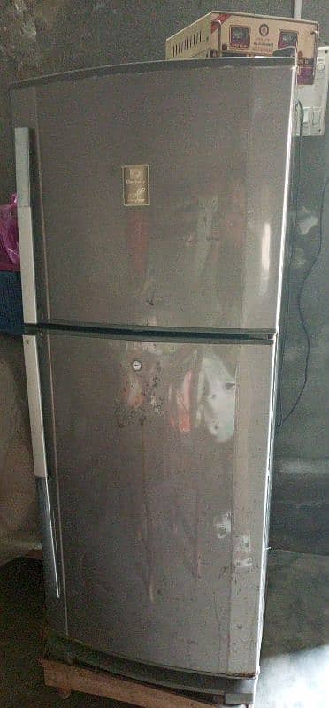 Dawlance fridge 0