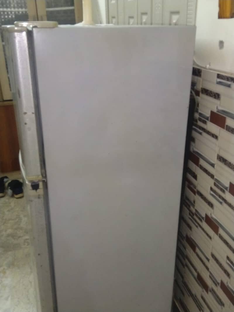 Dawlance Refrigerator without compressor going cheap 5