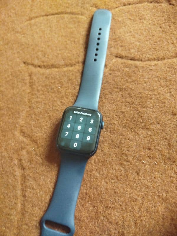 used series 6 Apple watch 0