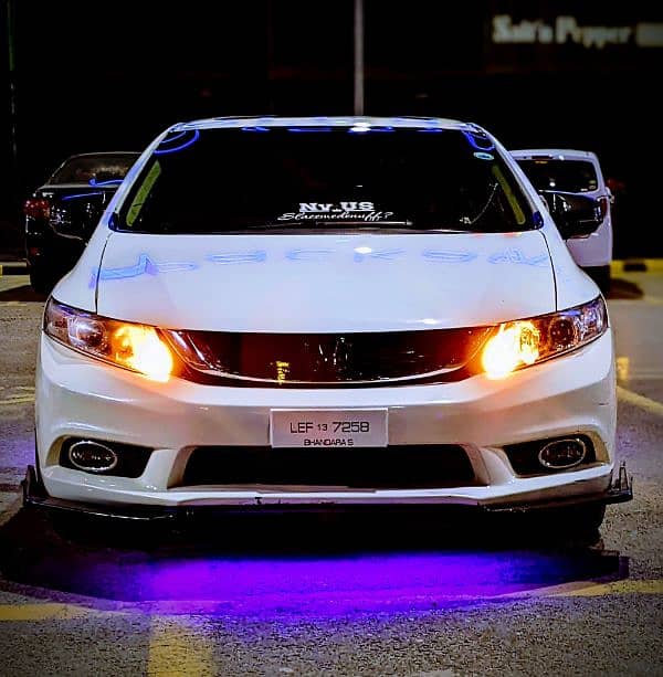 Honda Civic VTi 2013 4