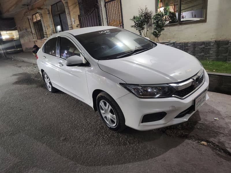 Honda city  ivtec1.2  auto  model 2023 btr  then  swift cultus 2