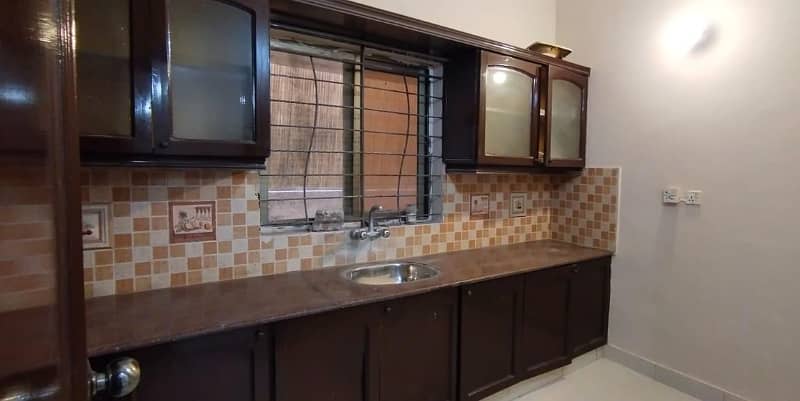 5 Marla Luxury Beautiful Likely New Renovated House Available For Rent in DHA Phase 2 V Block Lahore Cantt 8