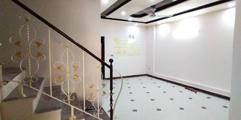 5 Marla Luxury Beautiful Likely New Renovated House Available For Rent in DHA Phase 2 V Block Lahore Cantt 14