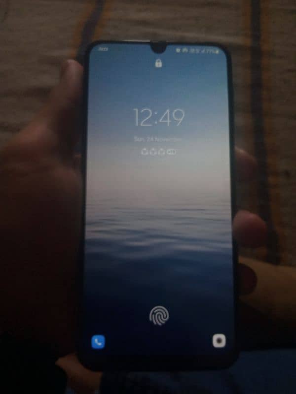 samsung glaxy A50 || urgent sale  10\10 condition 4