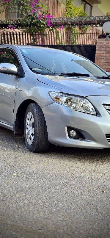 Toyota Corolla GLI 2010 3