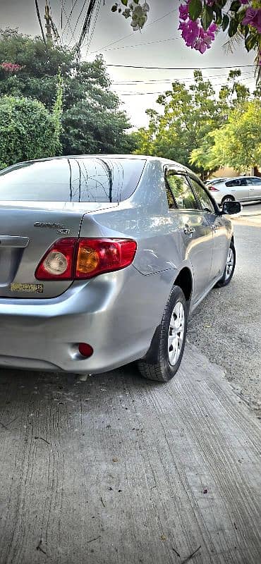 Toyota Corolla GLI 2010 4