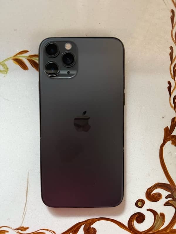 iPhone 11 Pro 0