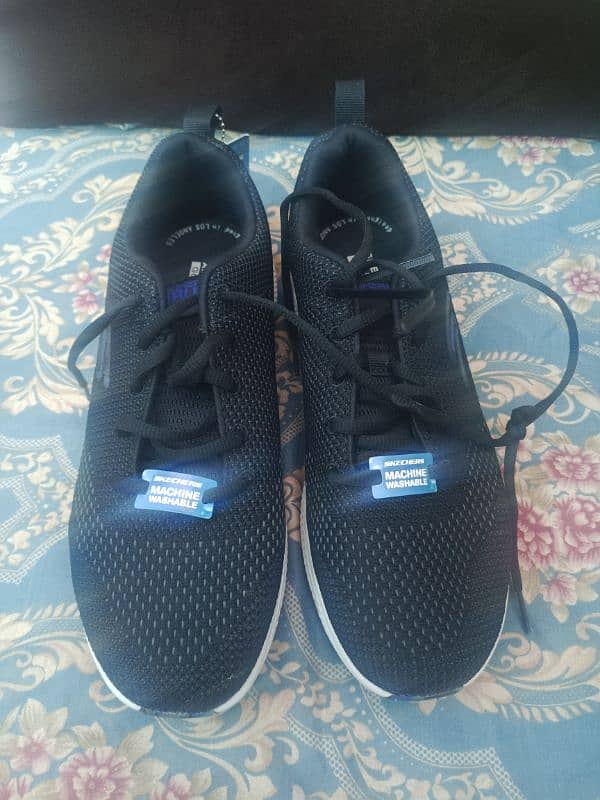 Brand new Sketchers shoes 3