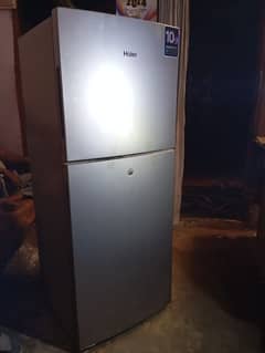 Refrigerator Haier HRF-246