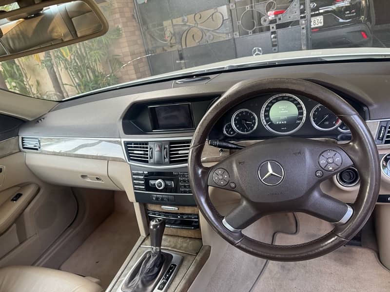 Mercedes E Class 2011 3