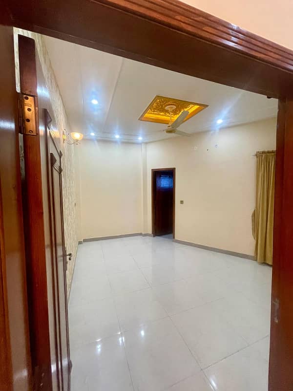 5 Marla Luxury House Available For Sale in Jinnah Block Bahria Town Lahore 3