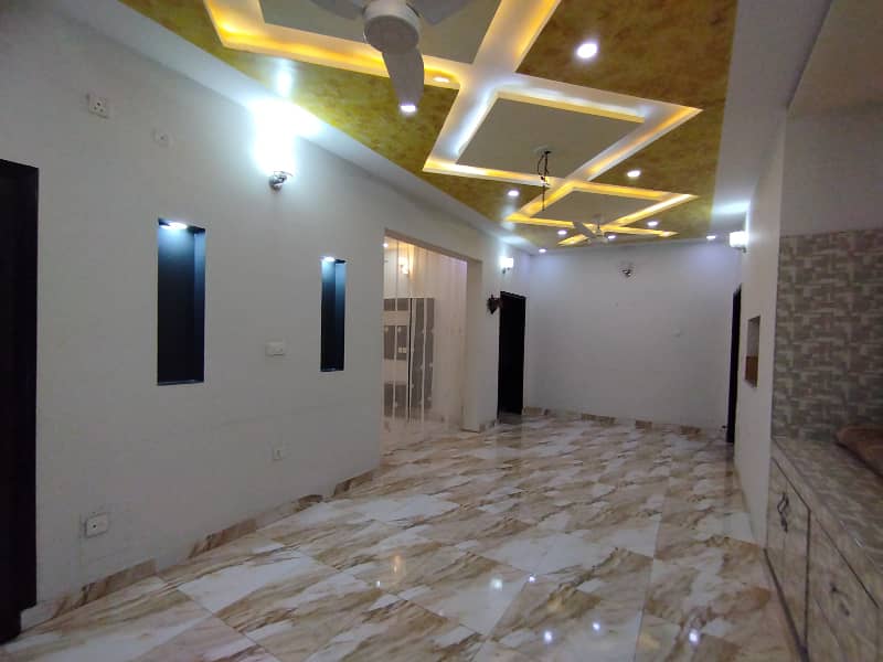 5 Marla Luxury House For Sale In AA Block Bahria Town Lahore 10