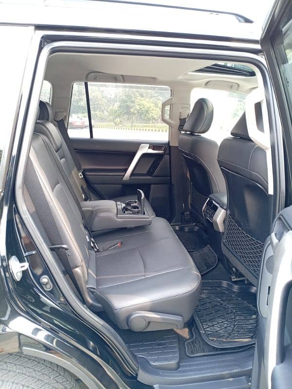 Toyota Prado TXL 2.8 DIESEL 7 SEATER SUNROOF BRAND NEW 15