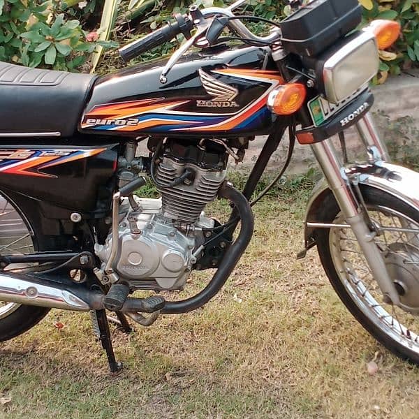 Honda 125 2018 model janiyan dacomants 13