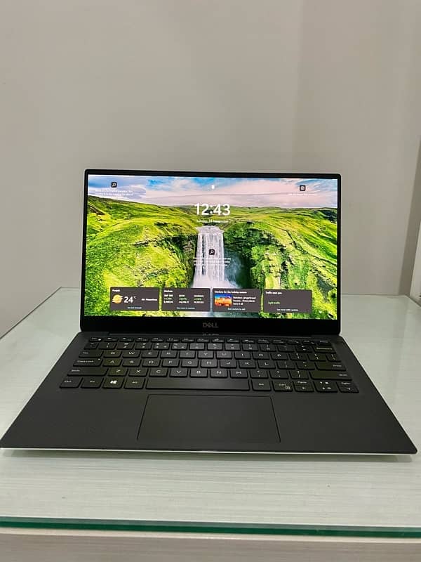 Dell XPS 7390 [13 inch] 0