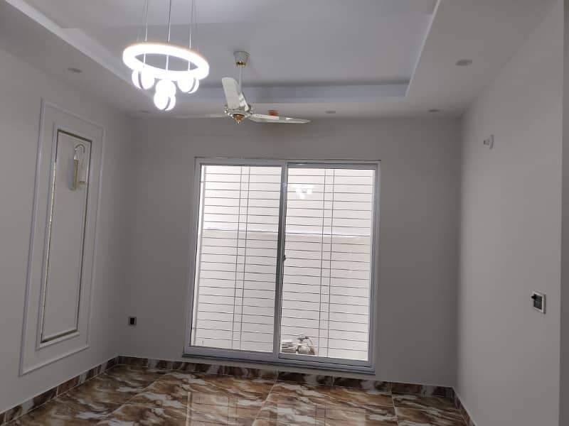 5.5 MARLA CORNER BRAND NEW HOUSE FOR SALE IN DHA RAHBAR BLOCK L 2