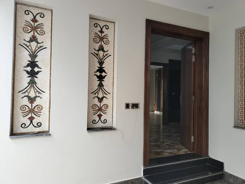 5.5 MARLA CORNER BRAND NEW HOUSE FOR SALE IN DHA RAHBAR BLOCK L 9