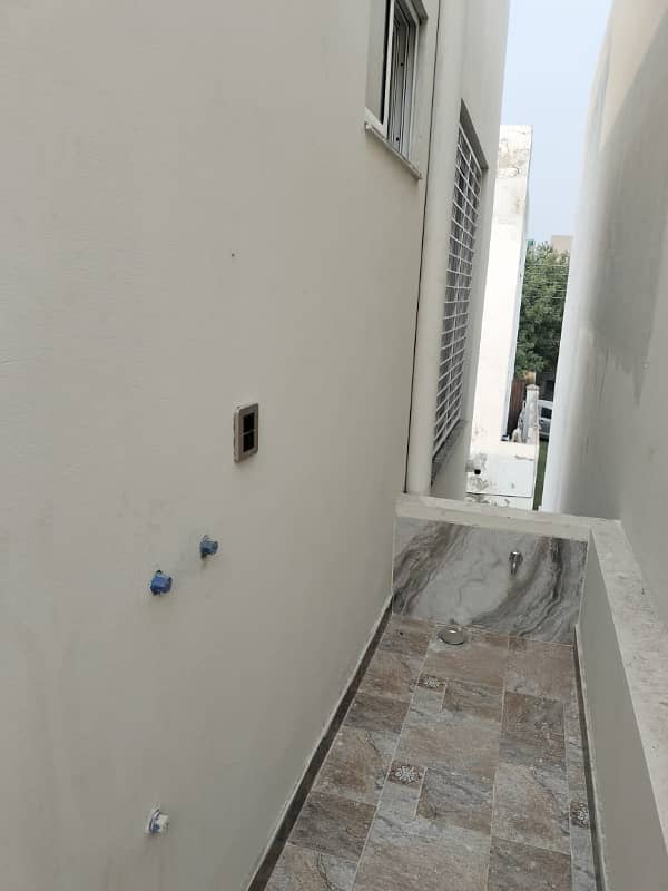 5.5 MARLA CORNER BRAND NEW HOUSE FOR SALE IN DHA RAHBAR BLOCK L 32