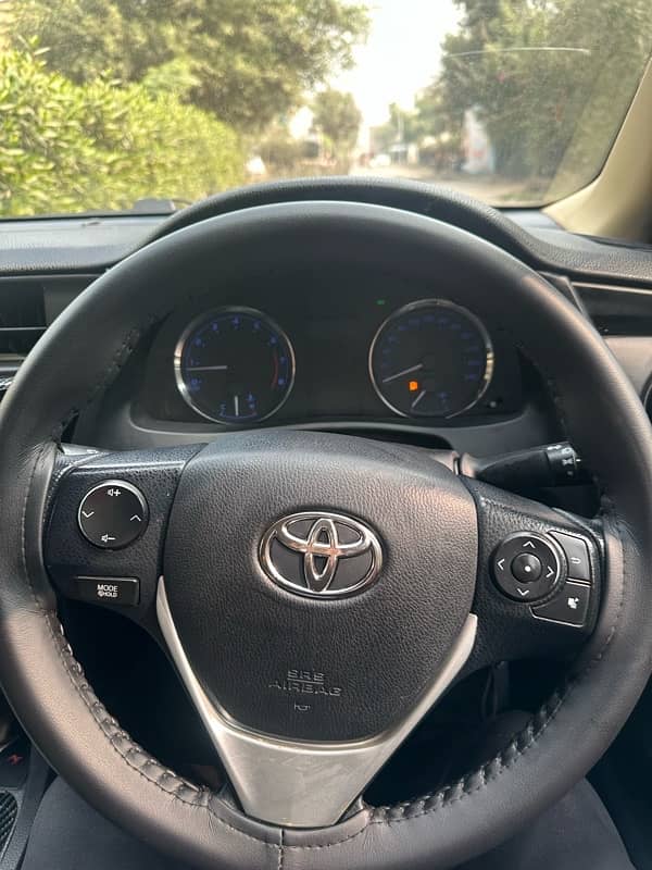 Toyota Corolla Altis 2019 1.6 10