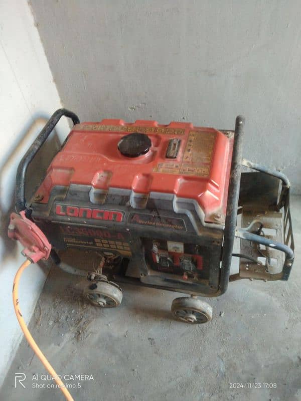 Used Loncin 2.5 kv generator  gas and petrol 1