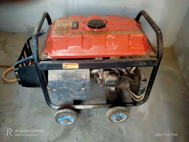 Used Loncin 2.5 kv generator  gas and petrol 3