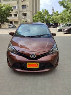 Toyota Vitz 2014