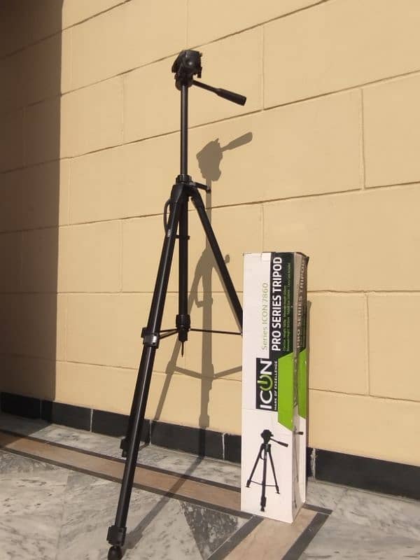 Icon camera stand 0