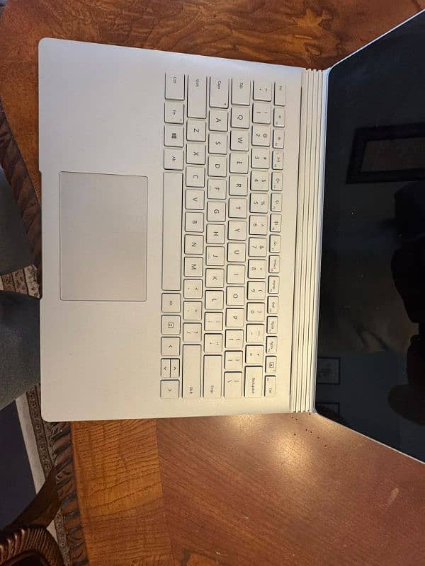 Microsoft surface book 0