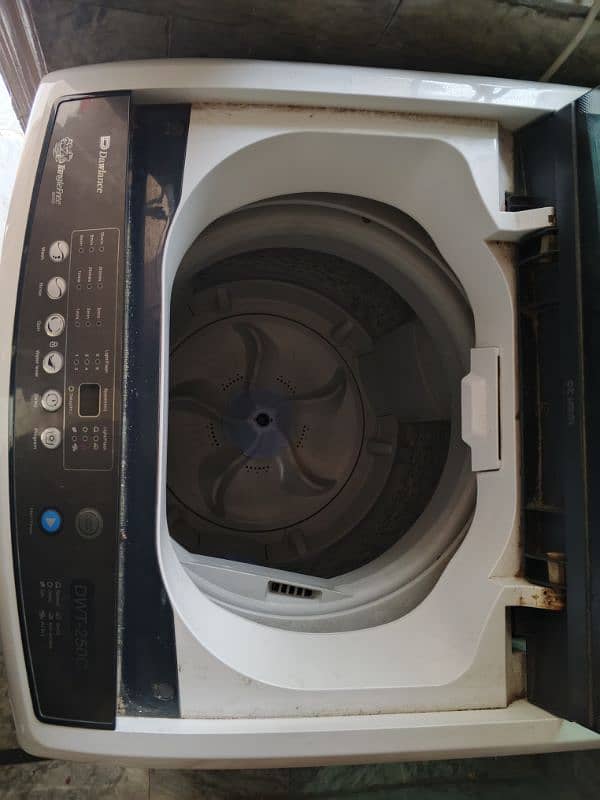 Dawlance auto washing machine DWT-250C 1