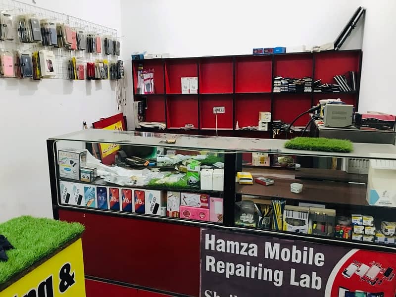 Shop Counters and Racks and Mobile Accessories 0