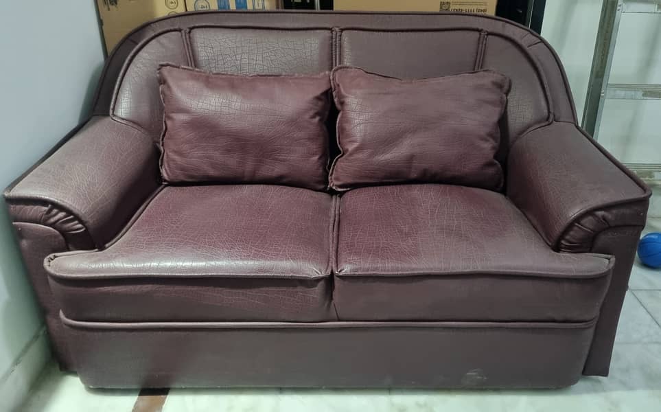 Leatherite Sofa for Sale 0