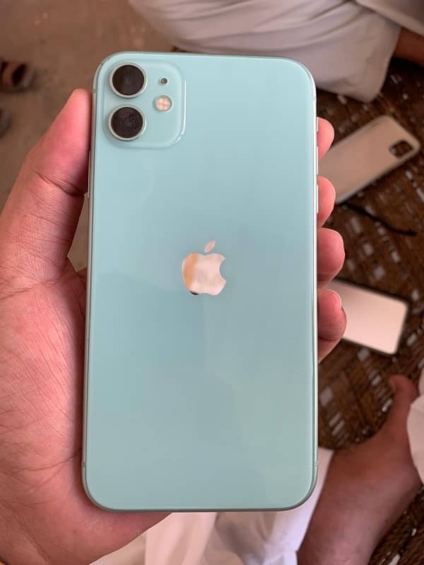 iPhone 11 (256 gb) 3