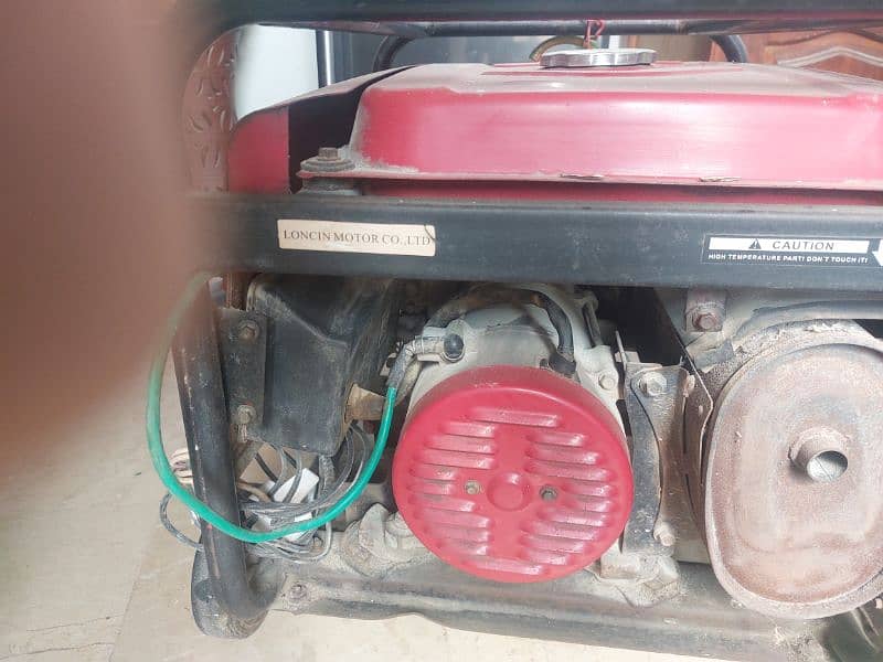 locin generator 1kva good working condition petrol and gas 2