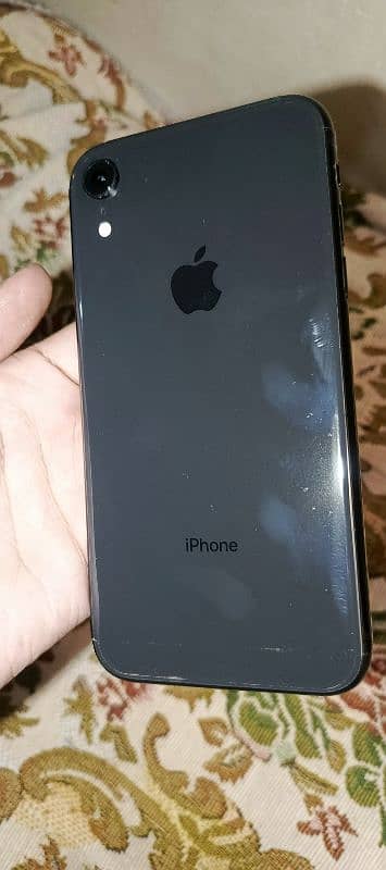 apple iPhone XR 128GB Non PTA Water Packed Phone 3