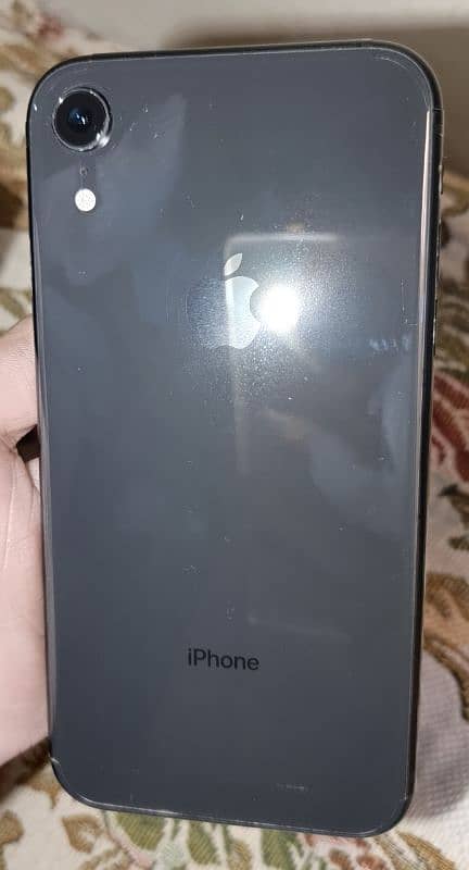 apple iPhone XR 128GB Non PTA Water Packed Phone 6