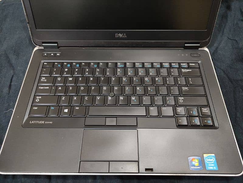 Dell Inspiron e6440 1