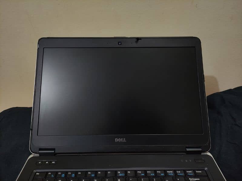 Dell Inspiron e6440 2