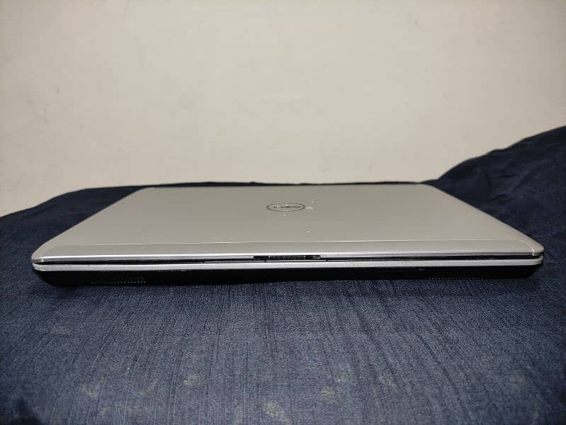 Dell Inspiron e6440 7