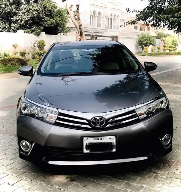 Toyota Altis 1.8 Grande 2015 1