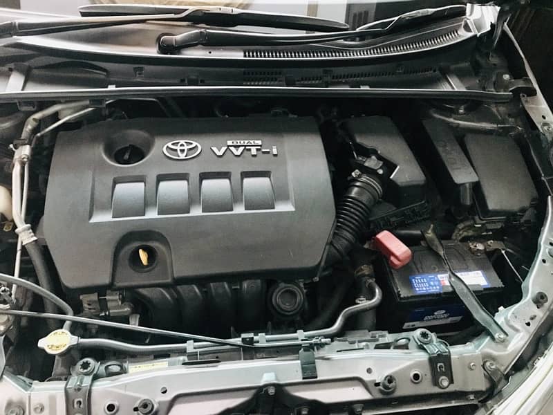 Toyota Altis 1.8 Grande 2015 11