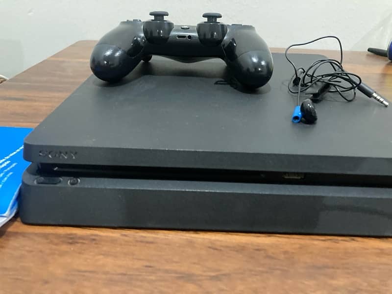 ps4 slim as a new 0