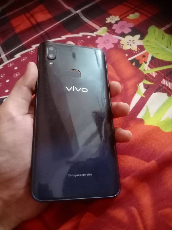 vivo v 11 4