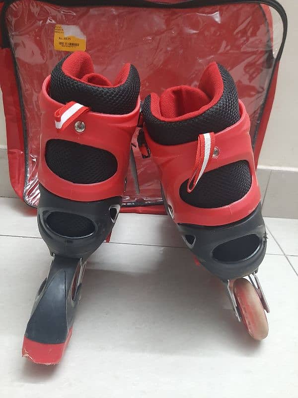 rolar skates. only few hour used 3