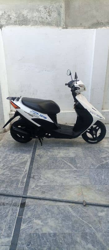 Suzuki scooty 5