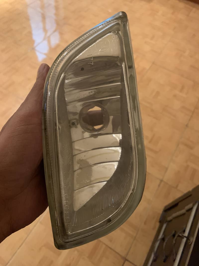 Suzuki Liana Fog Lamp Right Side 0