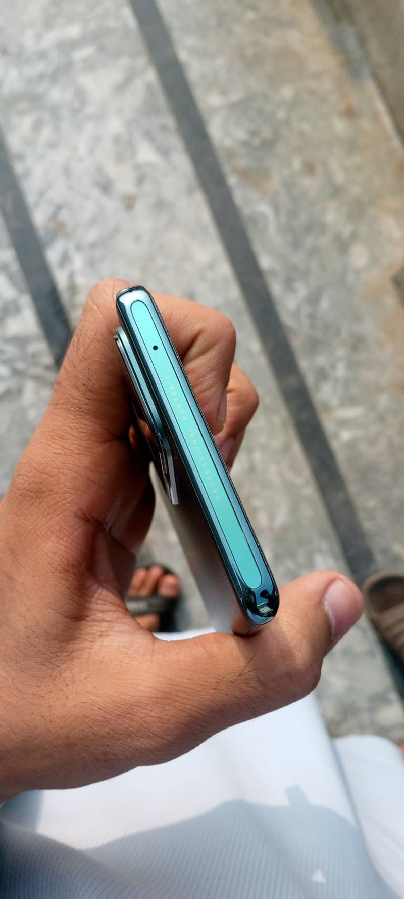 Vivo v30 3