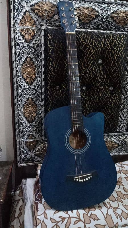 bignner guitar. || urgent sale 1