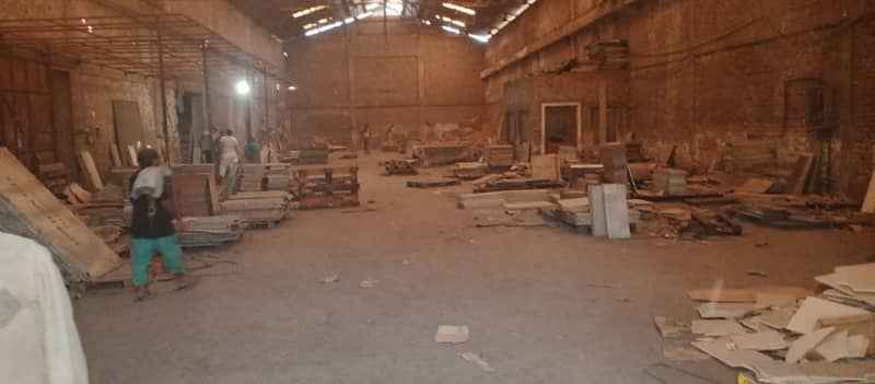 4 Kanal Warehouse Available For Rent 2