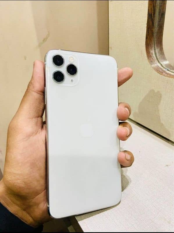 iphone 11 pro max 5