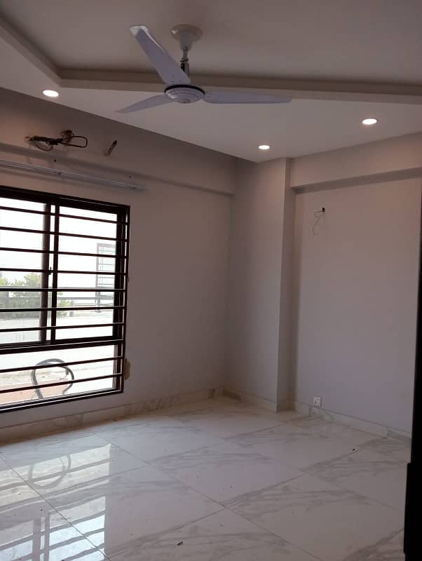 3 Bd Dd Flat For Rent In Metropolis Residency Saima Jinnah Avenue Road Karachi 16